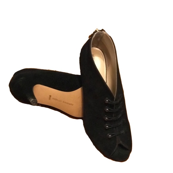 Adrienne Vittadini Heeled Ankle Booties - Picture 5 of 6